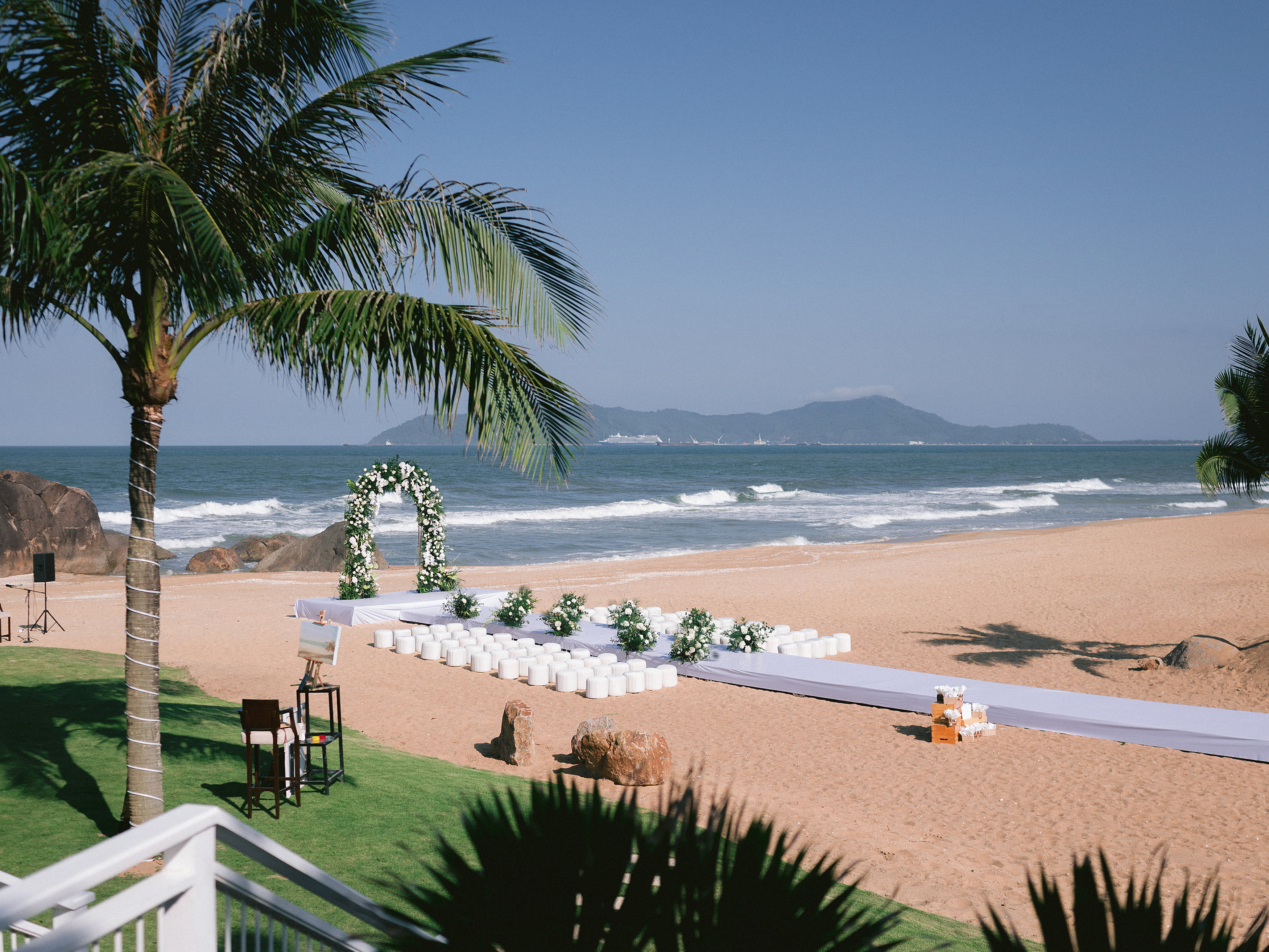 Best Location for Weddings in Lang Co Vietnam
